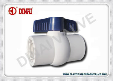Válvula de bola plástica do PVC para a água 1/2” a 4&quot;, RUÍDO/ANSI/JIS/BS